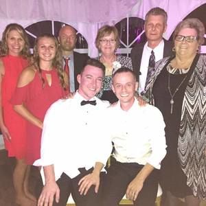 Meet your Posher, Buddy